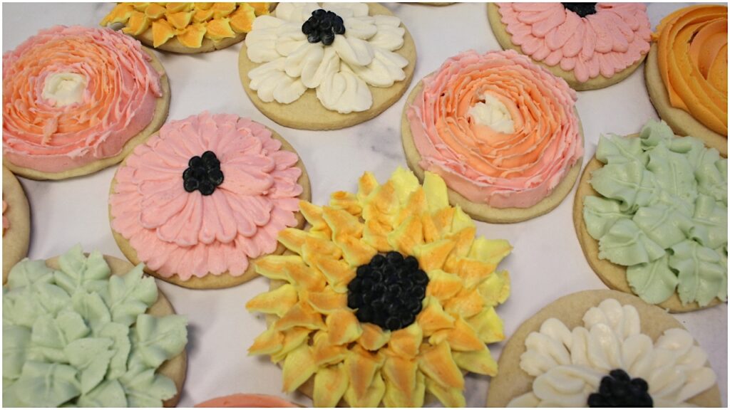 buttercream flower sugar cookies