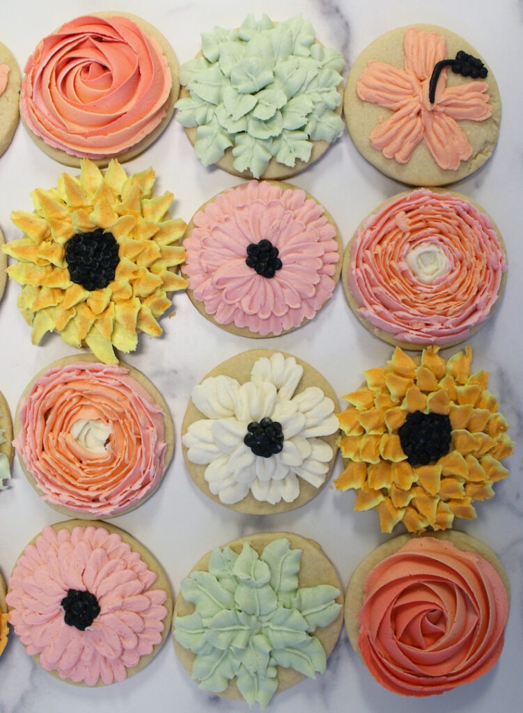 buttercream flower cookies