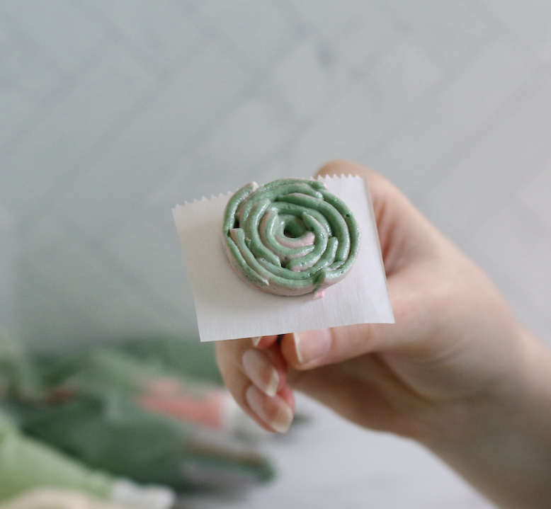 succulent rose buttercream