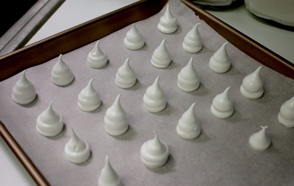 ghost meringue recipe easy