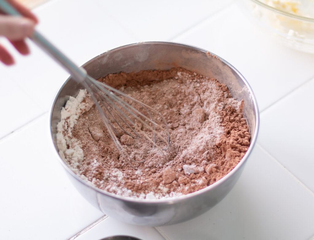 chocolate cake frosting