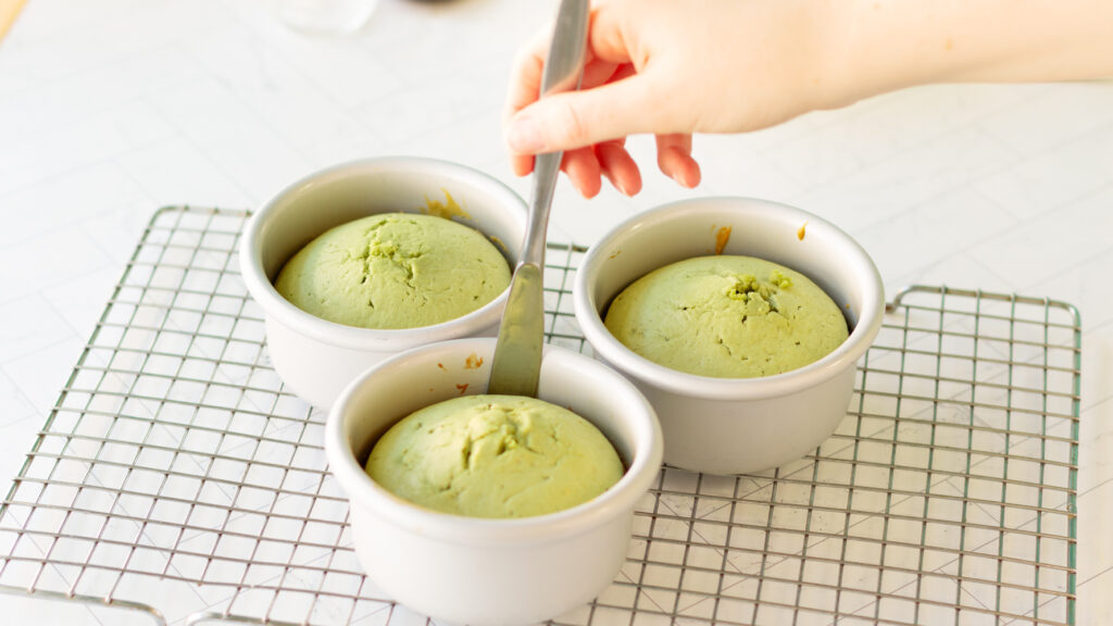 Small cake matcha