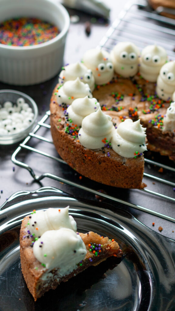 halloween cookie cake slices