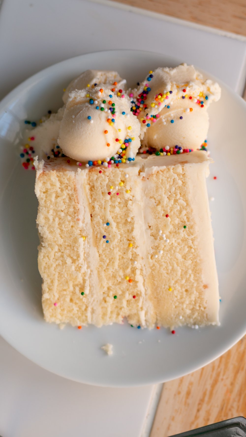 Vanilla Pound Cake, image size:1000x1778