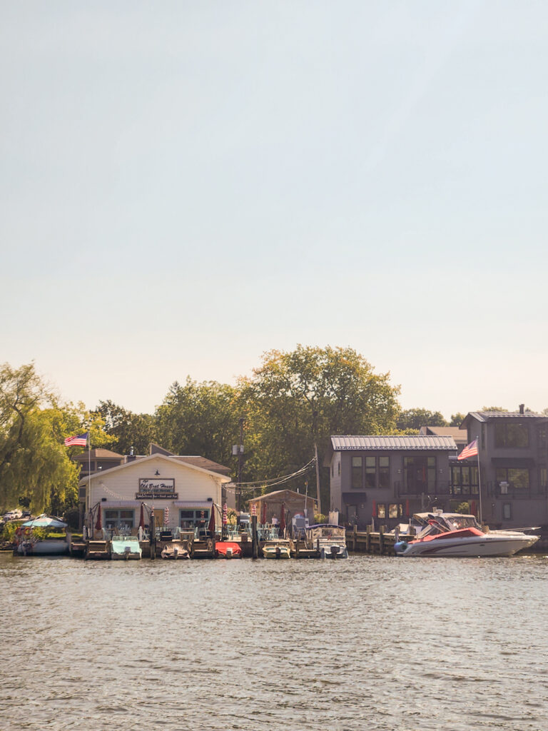 things to do in saguatuck