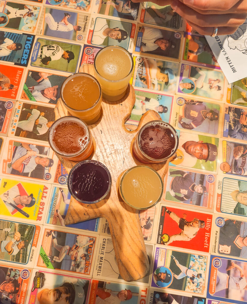 where to eat in saugatuck