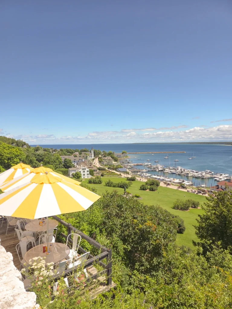 Mackinac Island Guide
