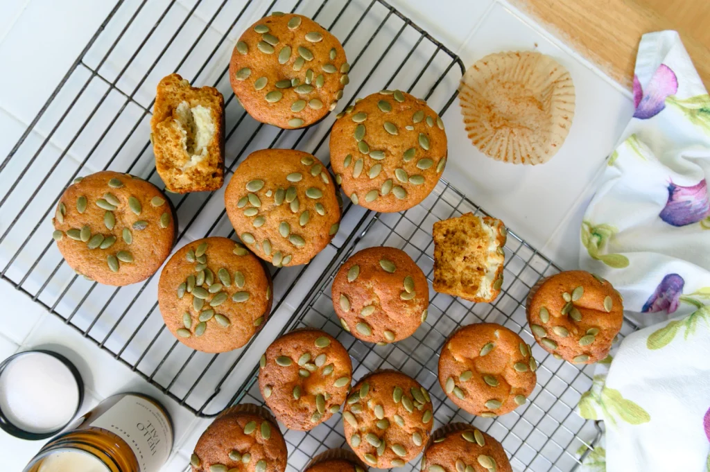 Pumpkin Muffins With Cream Cheese Filling